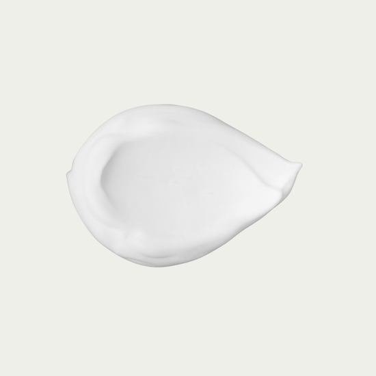 2 in 1 Face & Beard Cream moisturizing cream swatch, perfect for hydration and nourishment of facial skin and beard care.